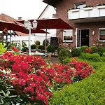 Huenerbein's Posthotel In Bissendorf Hotel