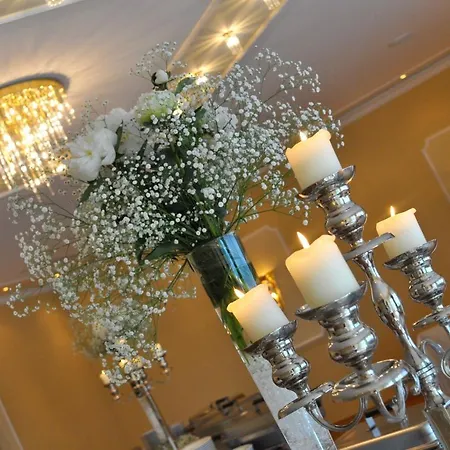 Otel Huenerbein's Posthotel