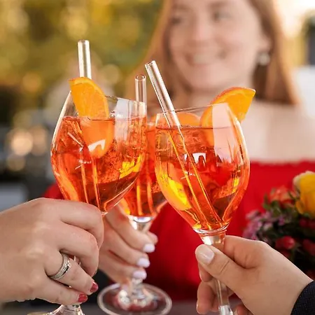 Huenerbein's Posthotel Otel