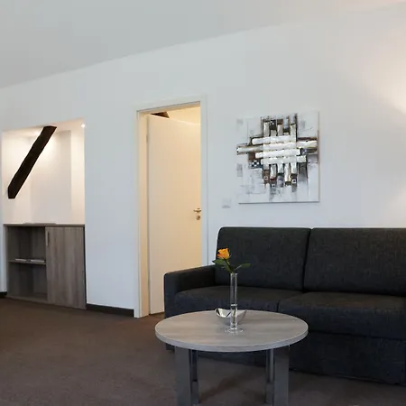 Huenerbein's Posthotel In Bissendorf 3*