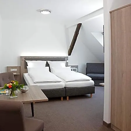 Hünerbein's Posthotel Hotel