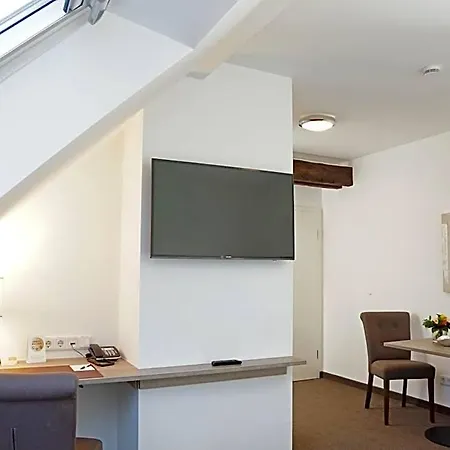 Hotel Hünerbein's Posthotel 4*