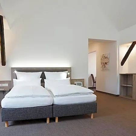 Hünerbein's Posthotel Hotel 4*