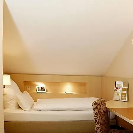 Hünerbein's Posthotel 4* Schledehausen