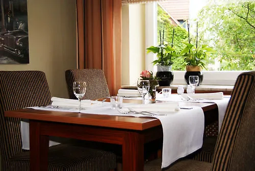 Huenerbein's Posthotel 3*